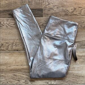 {Athena Marie} Silver Metallic Faux Leather Leggings | sz L